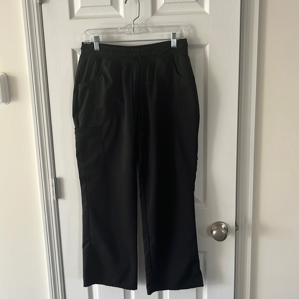 Scrubstar black pants petite length